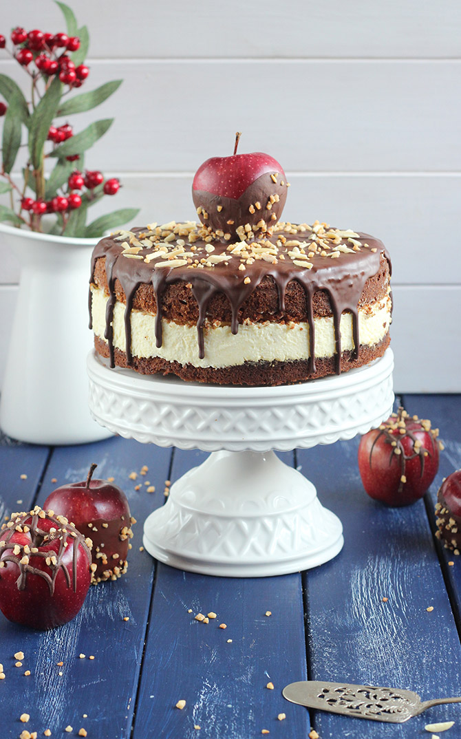 Baked Apple Nut Cake