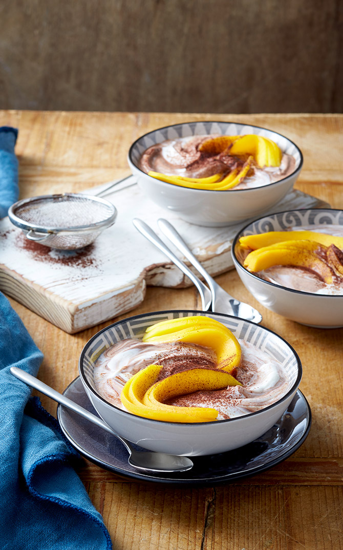 Low Carb Chocolate Cream with Mango