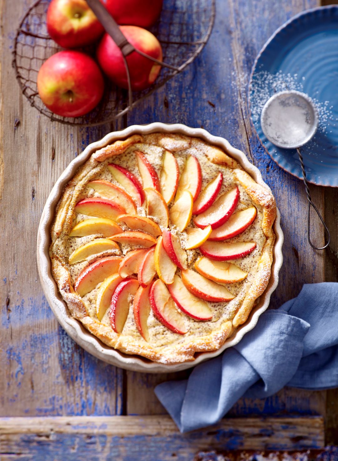 Quick Cheese and Apple Tart with Poppy Seeds